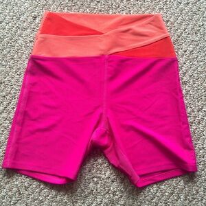 NWT Beach Riot bike short